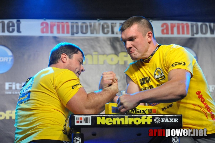 Nemiroff 2010 - Right Hand # Siłowanie na ręce # Armwrestling # Armpower.net