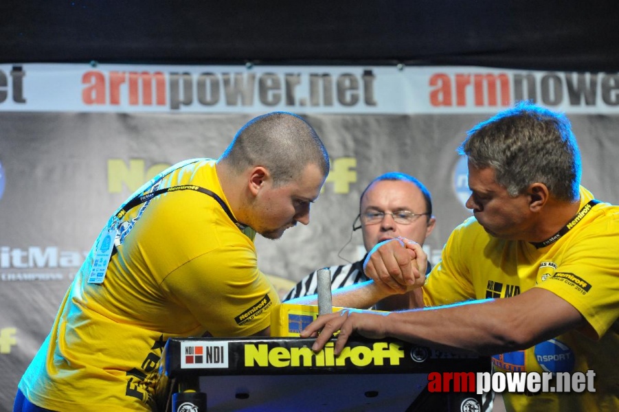 Nemiroff 2010 - Right Hand # Siłowanie na ręce # Armwrestling # Armpower.net