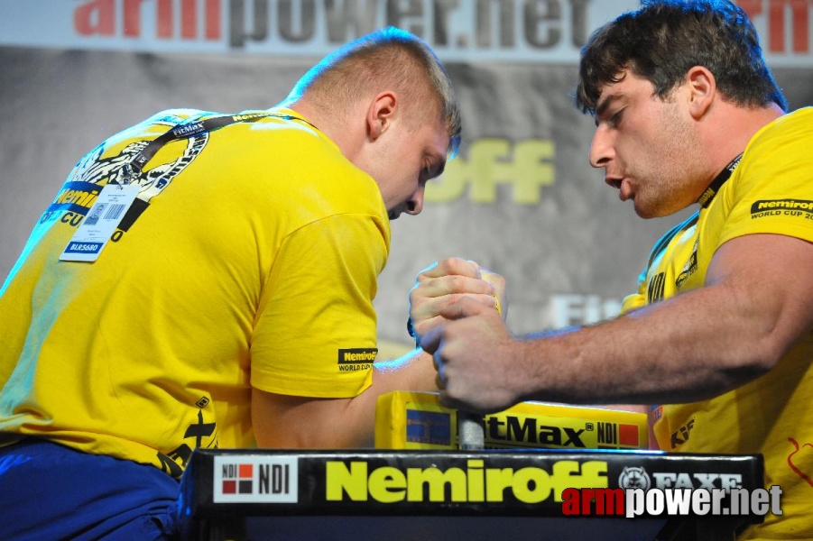 Nemiroff 2010 - Right Hand # Armwrestling # Armpower.net