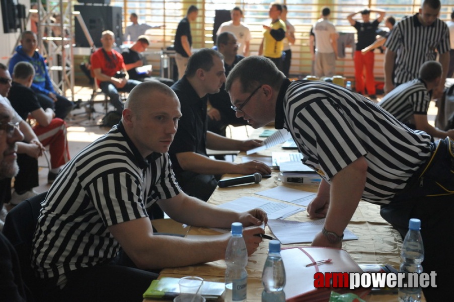 Mistrzostwa Polski 2011 - lewa reka # Siłowanie na ręce # Armwrestling # Armpower.net