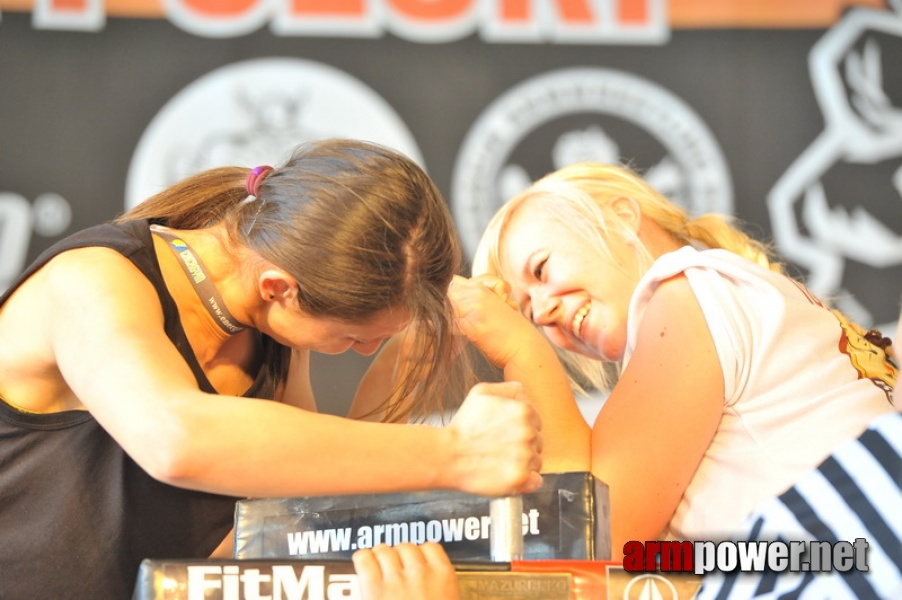 Mistrzostwa Polski 2011 - lewa reka # Siłowanie na ręce # Armwrestling # Armpower.net