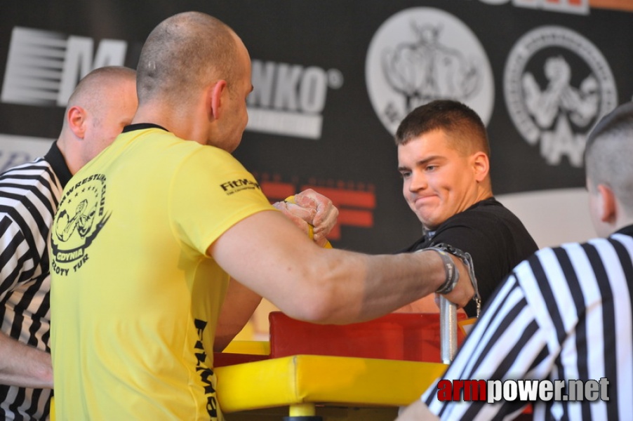 Mistrzostwa Polski 2011 - lewa reka # Siłowanie na ręce # Armwrestling # Armpower.net