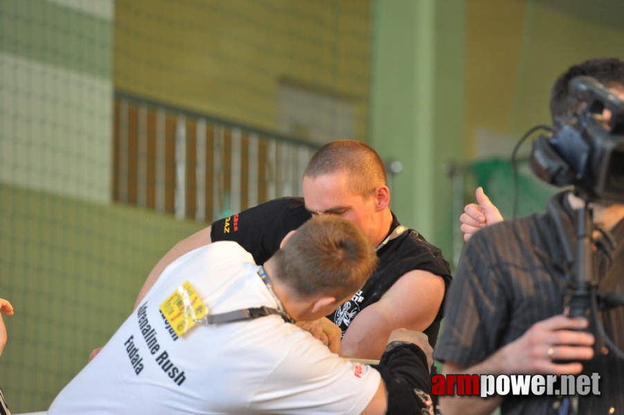 Mistrzostwa Polski 2011 - lewa reka # Siłowanie na ręce # Armwrestling # Armpower.net