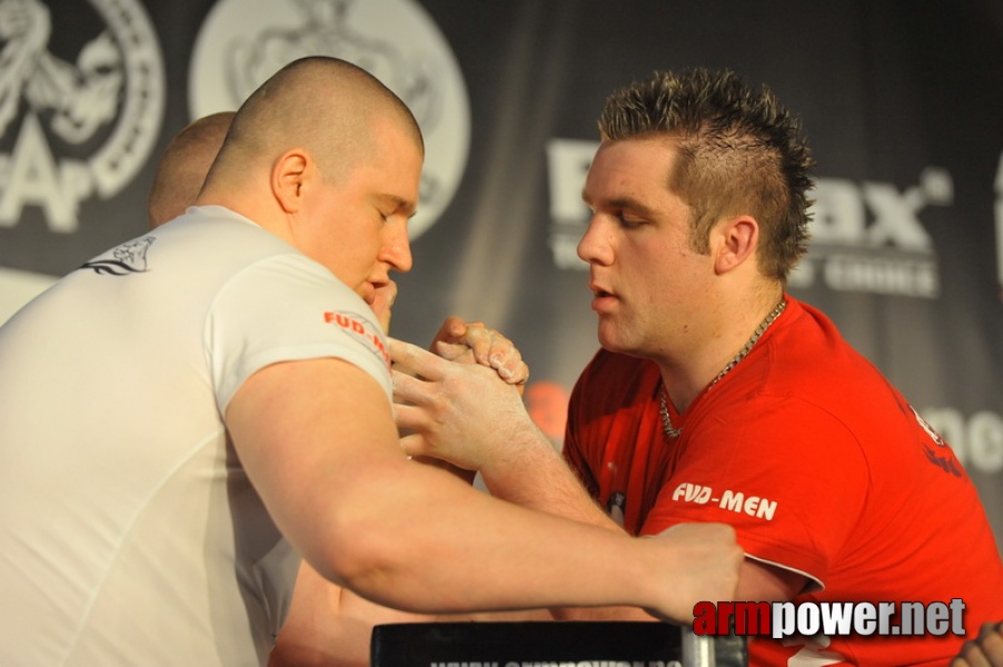 Mistrzostwa Polski 2011 - lewa reka # Armwrestling # Armpower.net