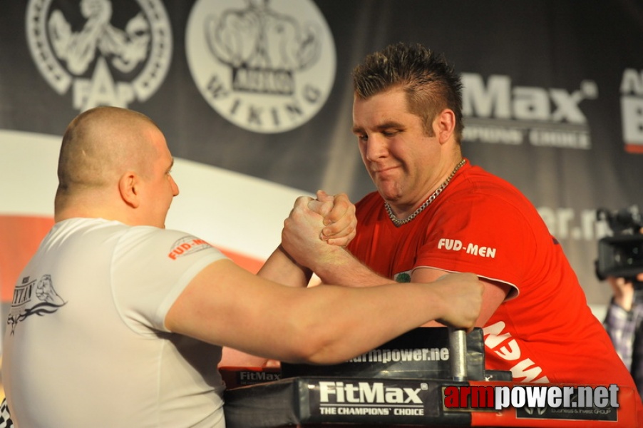 Mistrzostwa Polski 2011 - lewa reka # Armwrestling # Armpower.net