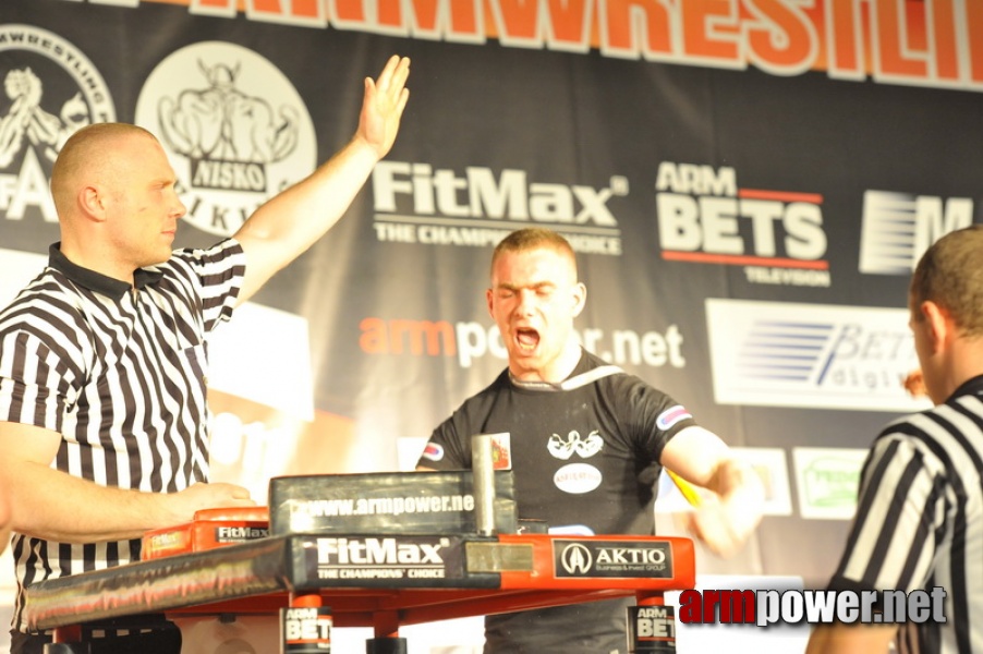 Mistrzostwa Polski 2011 - lewa reka # Siłowanie na ręce # Armwrestling # Armpower.net