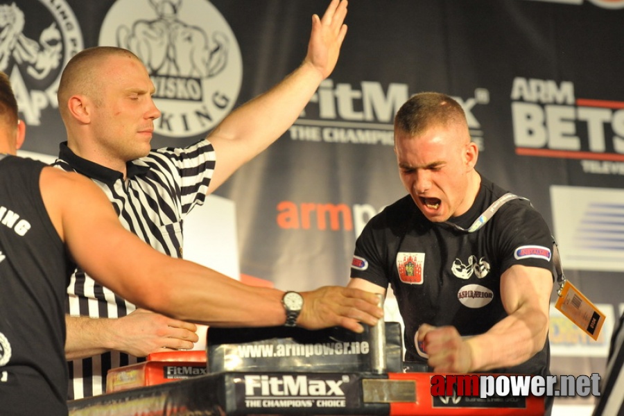 Mistrzostwa Polski 2011 - lewa reka # Siłowanie na ręce # Armwrestling # Armpower.net