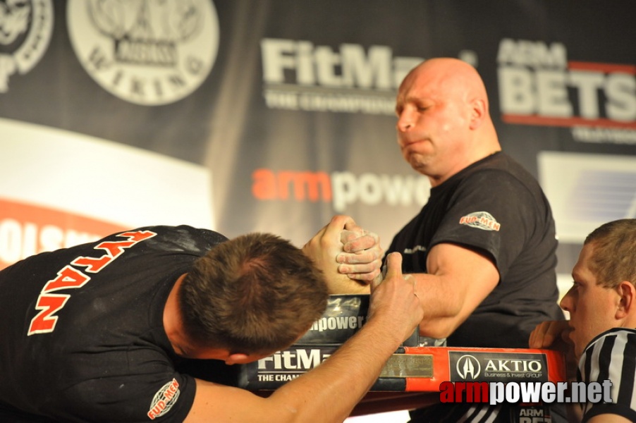 Mistrzostwa Polski 2011 - lewa reka # Siłowanie na ręce # Armwrestling # Armpower.net