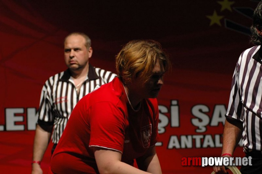 Europeans 2011 - Day 1 # Armwrestling # Armpower.net