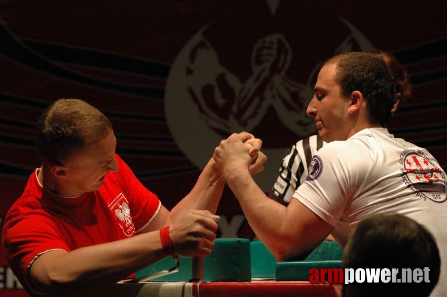 Europeans 2011 - Day 1 # Armwrestling # Armpower.net