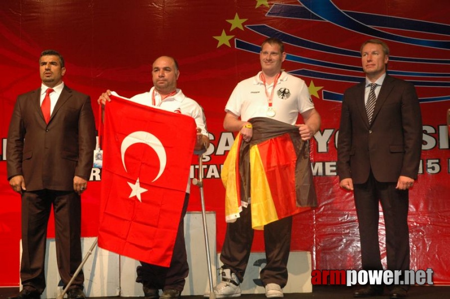 Europeans 2011 - Day 1 # Siłowanie na ręce # Armwrestling # Armpower.net