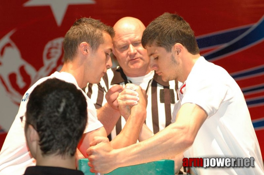 Europeans 2011 - Day 2 # Armwrestling # Armpower.net