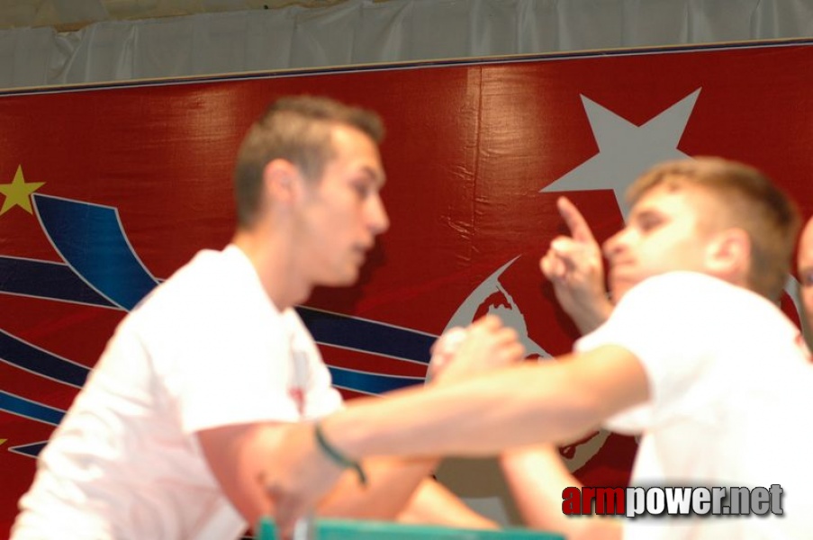 Europeans 2011 - Day 2 # Armwrestling # Armpower.net