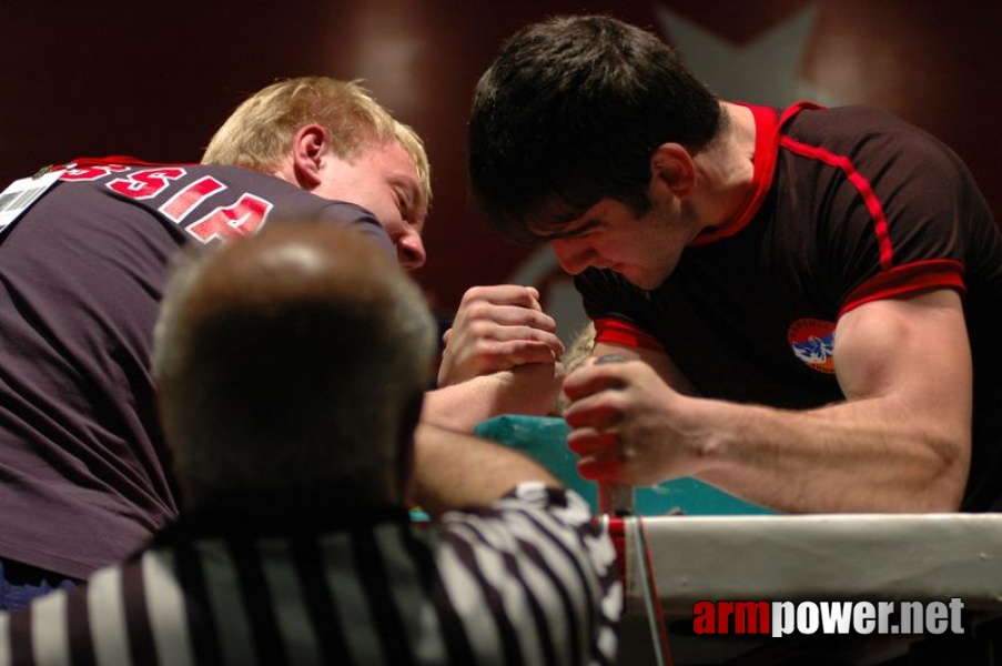 Europeans 2011 - Day 2 # Armwrestling # Armpower.net