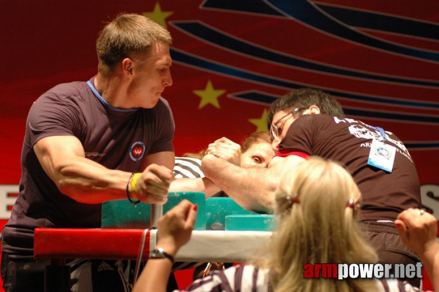 Europeans 2011 - Day 3 # Armwrestling # Armpower.net