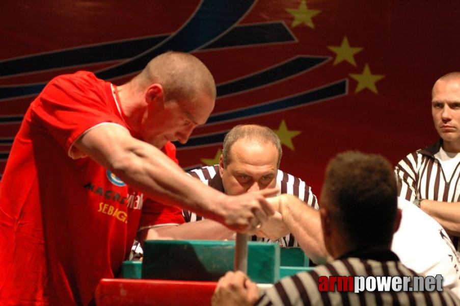 Europeans 2011 - Day 3 # Armwrestling # Armpower.net