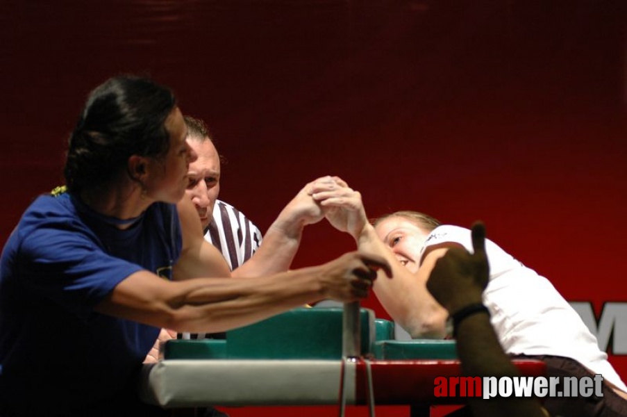 Europeans 2011 - Day 3 # Armwrestling # Armpower.net