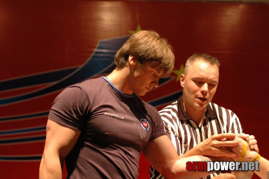 Europeans 2011 - Day 3 # Armwrestling # Armpower.net