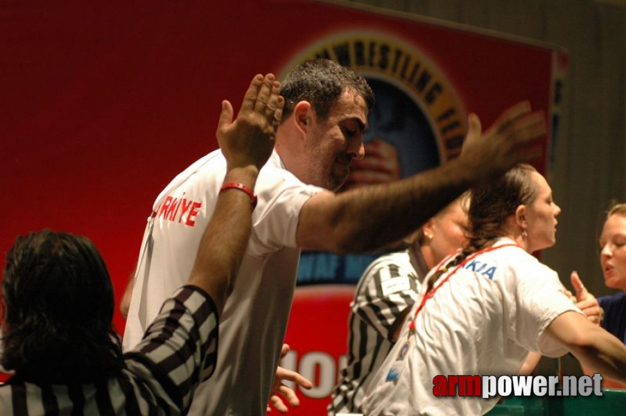 Europeans 2011 - Day 3 # Armwrestling # Armpower.net