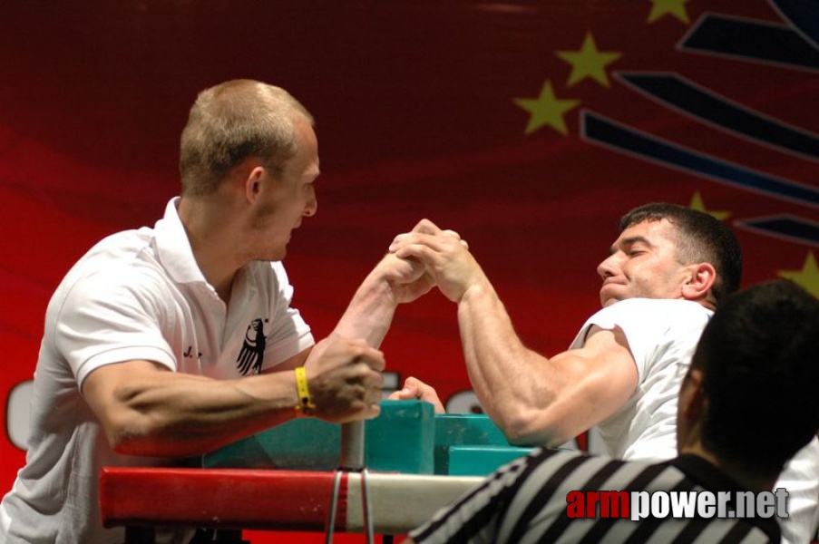 Europeans 2011 - Day 3 # Armwrestling # Armpower.net