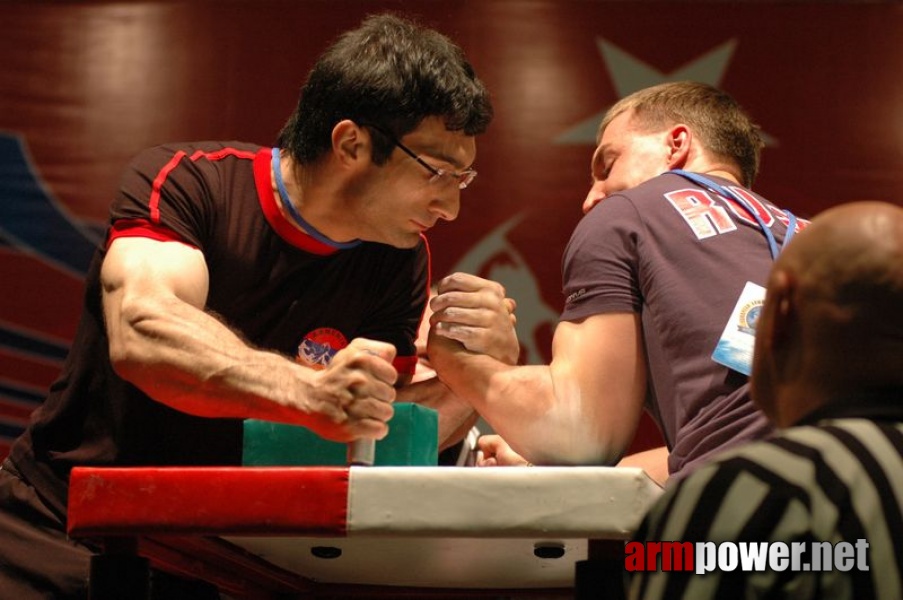 Europeans 2011 - Day 3 # Armwrestling # Armpower.net