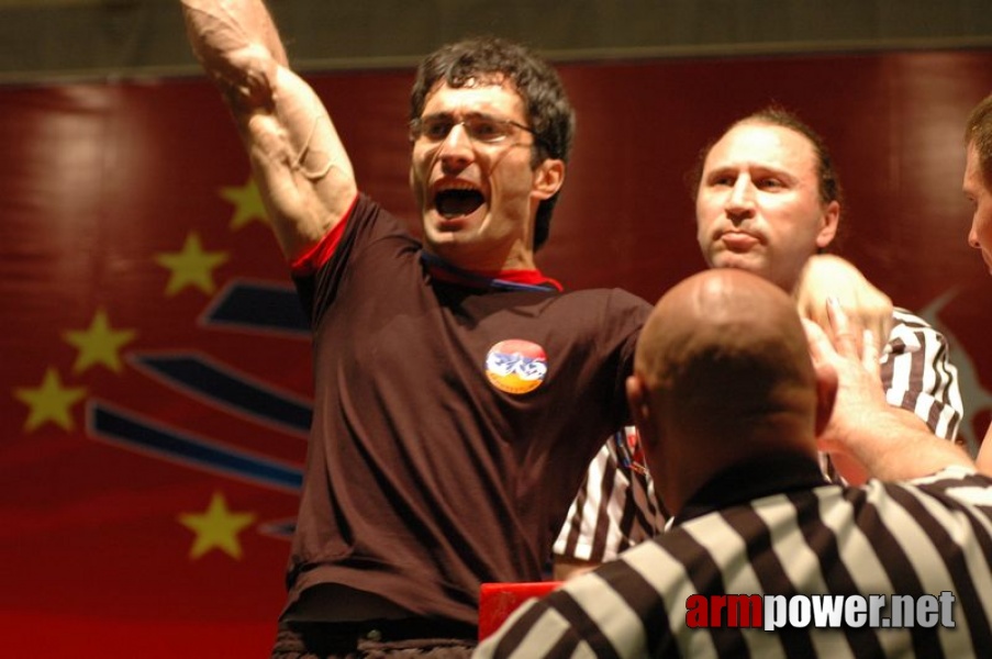 Europeans 2011 - Day 3 # Armwrestling # Armpower.net