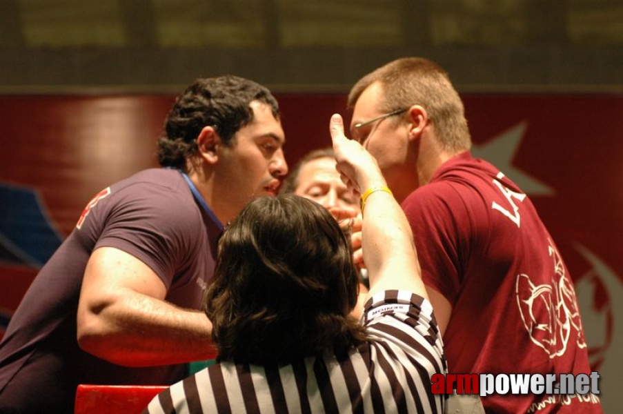 Europeans 2011 - Day 3 # Armwrestling # Armpower.net