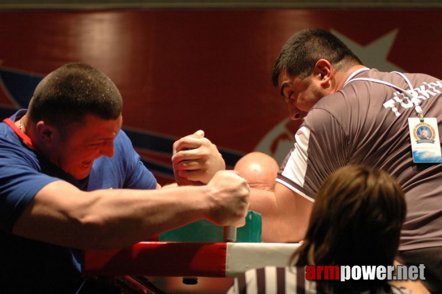 Europeans 2011 - Day 3 # Armwrestling # Armpower.net