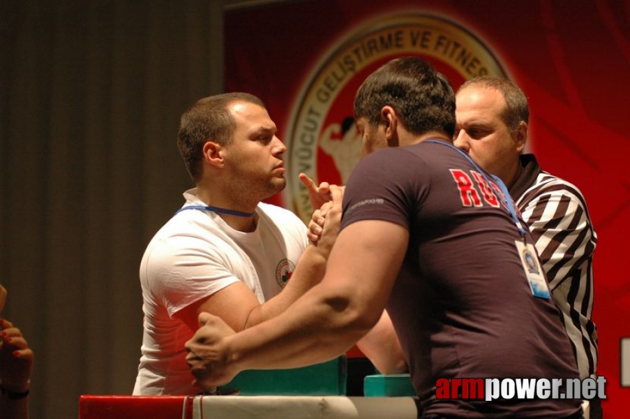 Europeans 2011 - Day 4 # Siłowanie na ręce # Armwrestling # Armpower.net