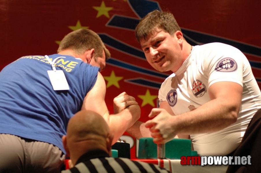 Europeans 2011 - Day 4 # Armwrestling # Armpower.net