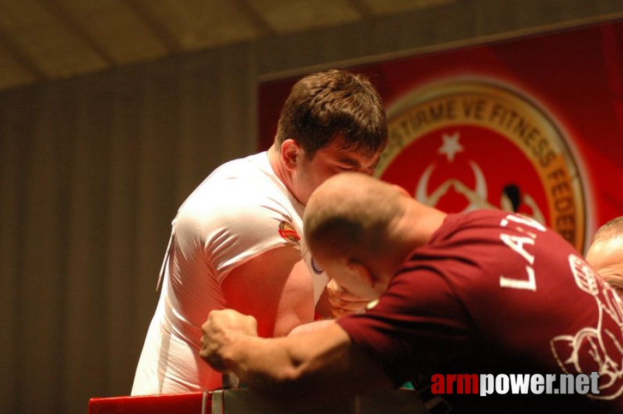 Europeans 2011 - Day 4 # Siłowanie na ręce # Armwrestling # Armpower.net