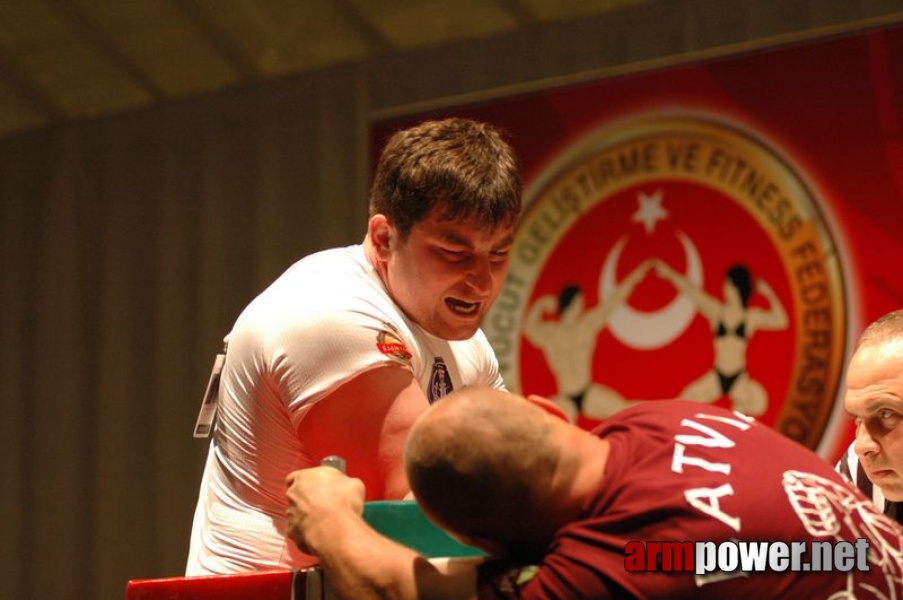 Europeans 2011 - Day 4 # Siłowanie na ręce # Armwrestling # Armpower.net