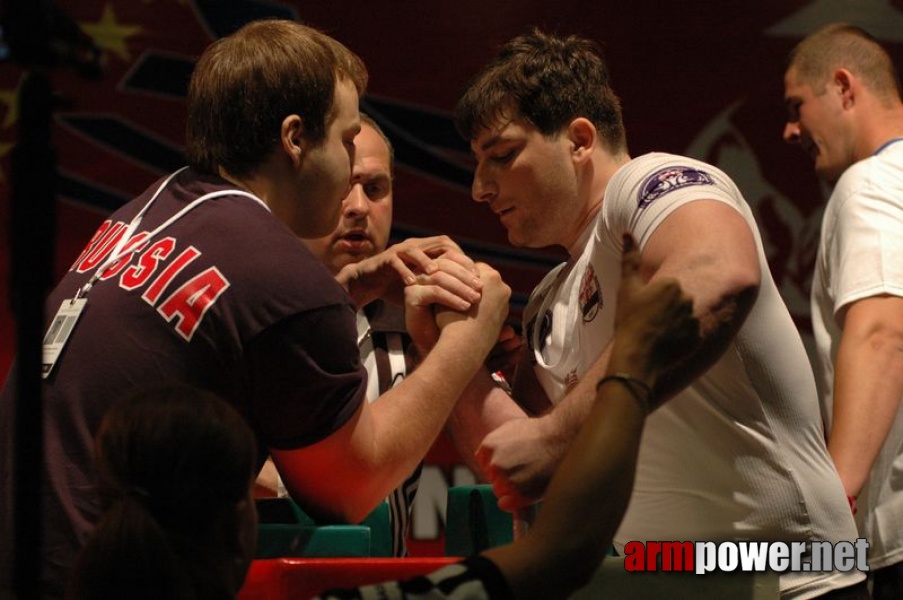 Europeans 2011 - Day 4 # Armwrestling # Armpower.net