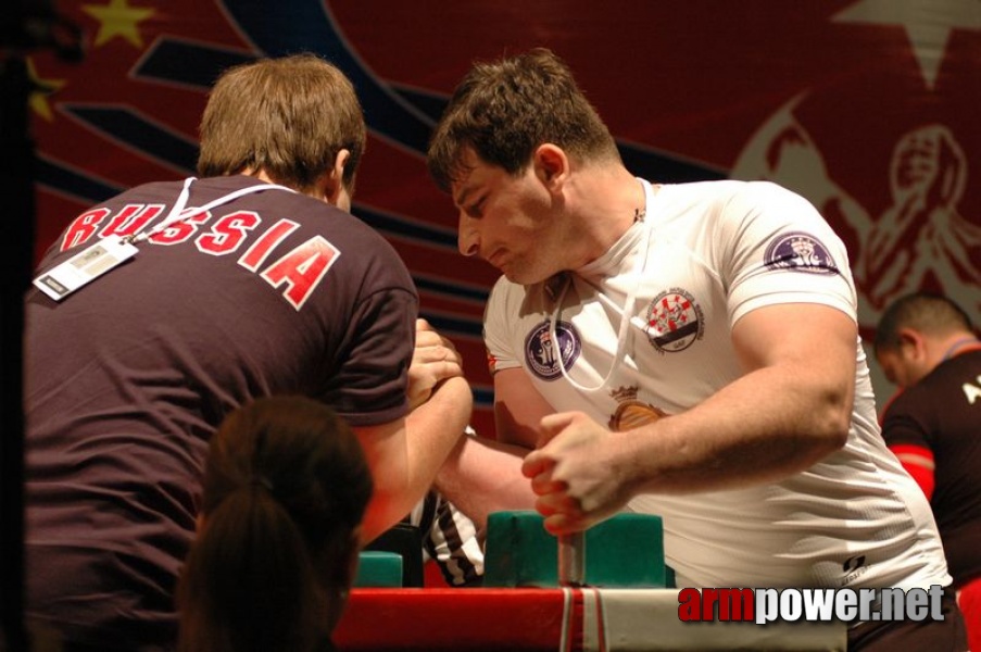 Europeans 2011 - Day 4 # Siłowanie na ręce # Armwrestling # Armpower.net