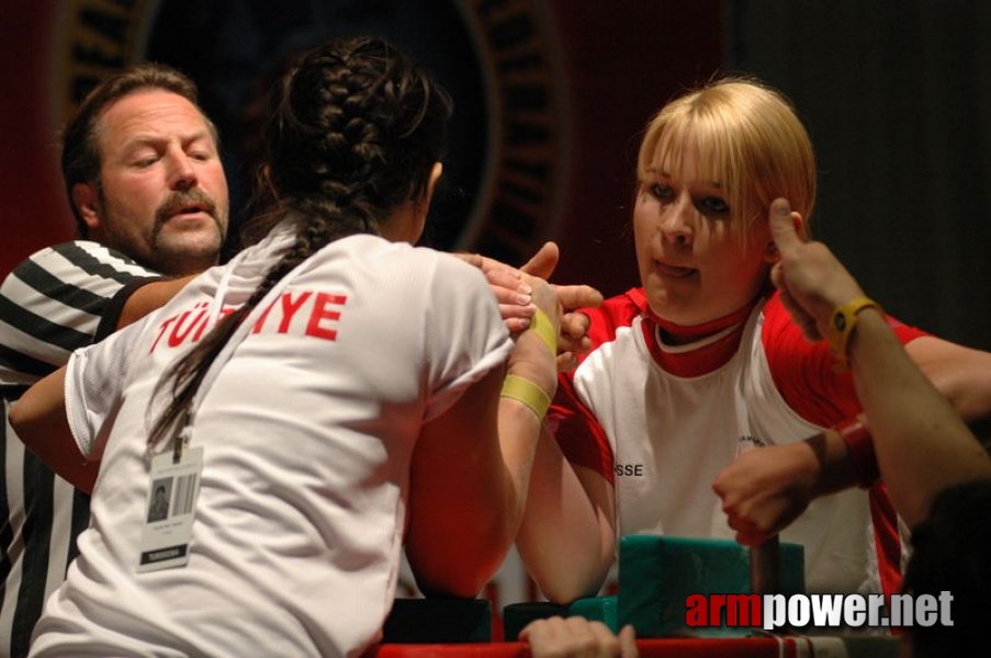 Europeans 2011 - Day 4 # Armwrestling # Armpower.net