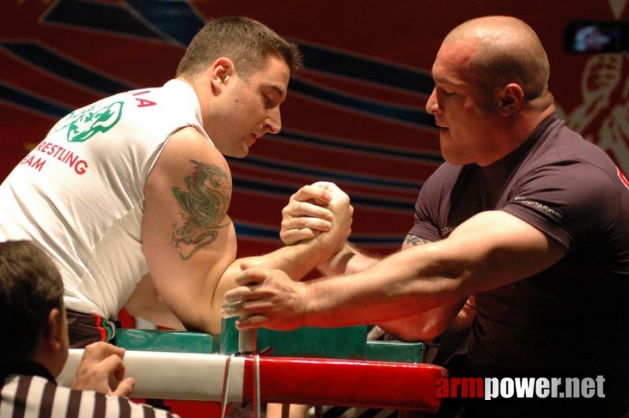 Europeans 2011 - Day 4 # Armwrestling # Armpower.net