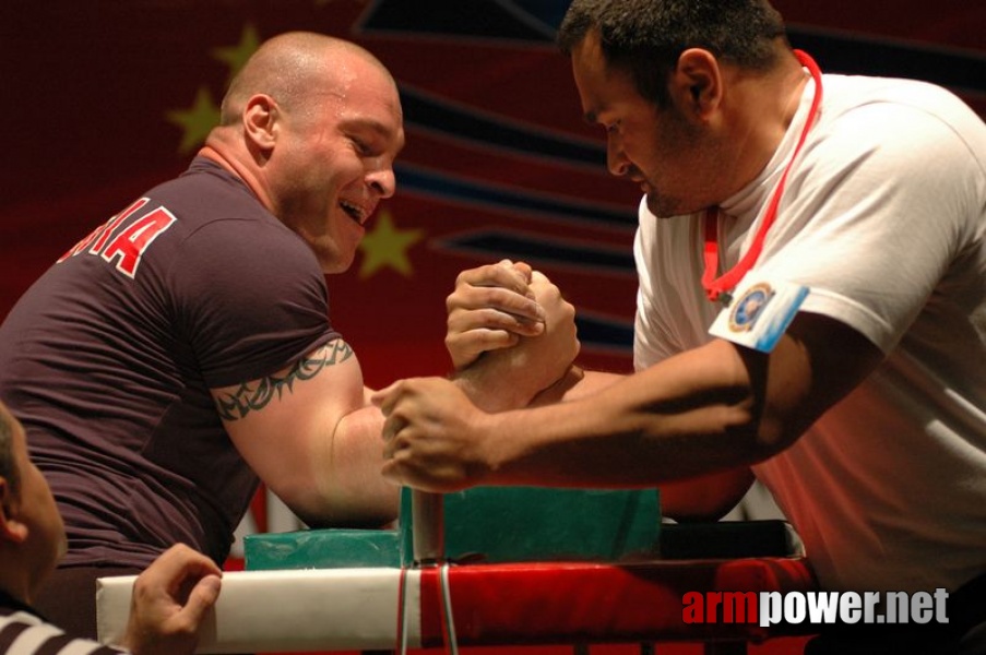 Europeans 2011 - Day 4 # Armwrestling # Armpower.net