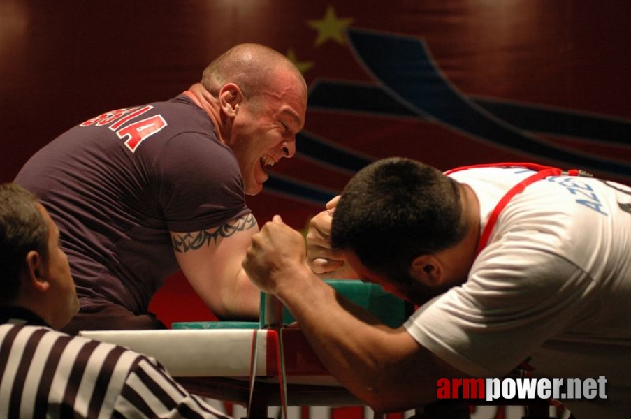 Europeans 2011 - Day 4 # Armwrestling # Armpower.net