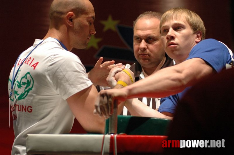 Europeans 2011 - Day 4 # Armwrestling # Armpower.net