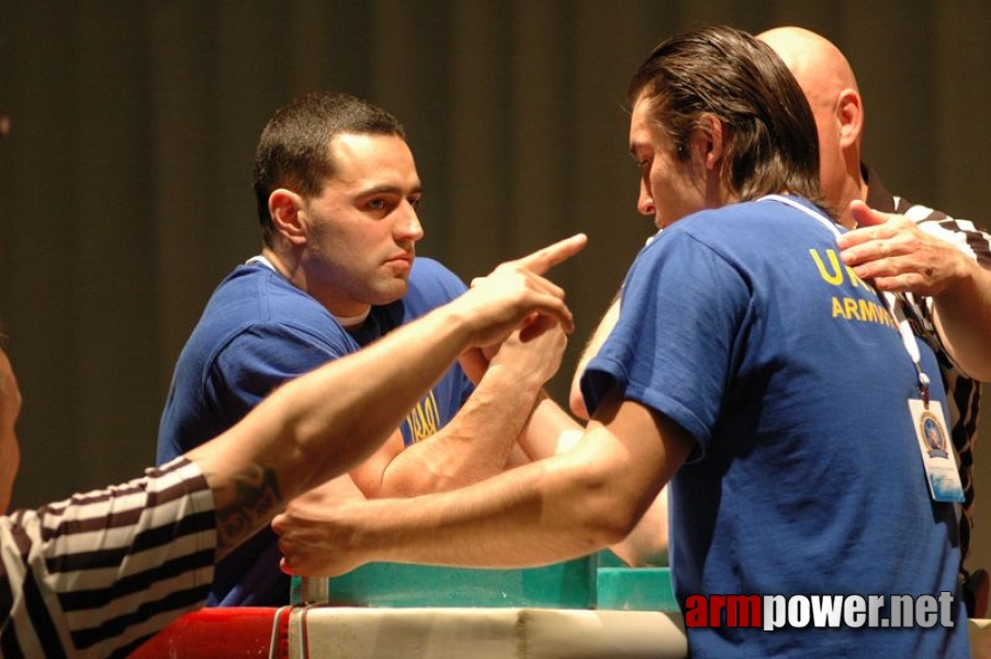 Europeans 2011 - Day 4 # Armwrestling # Armpower.net