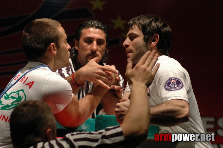 Europeans 2011 - Day 4 # Armwrestling # Armpower.net