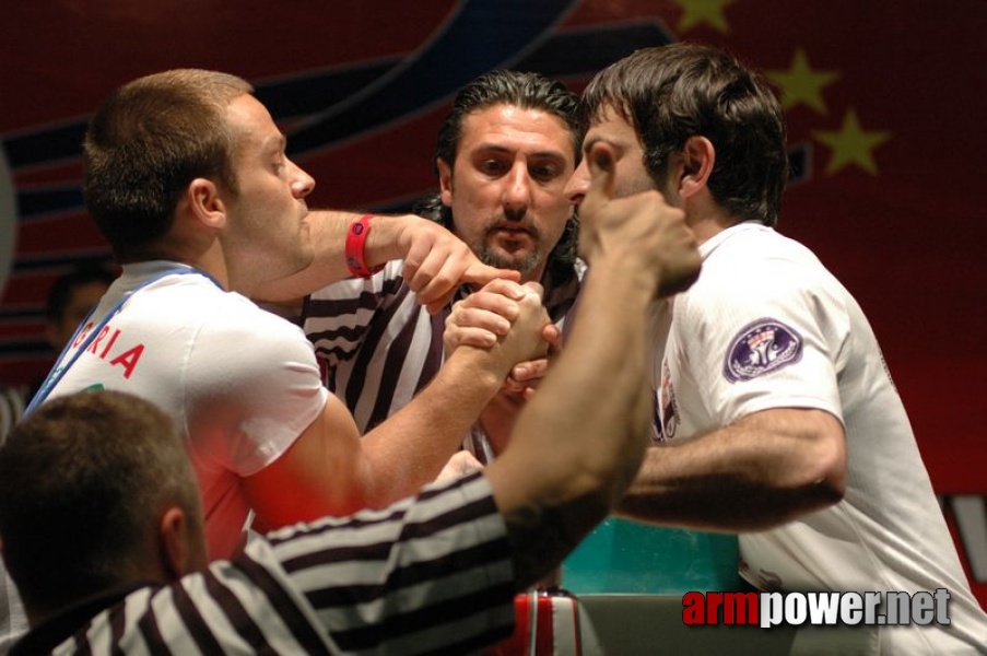 Europeans 2011 - Day 4 # Armwrestling # Armpower.net