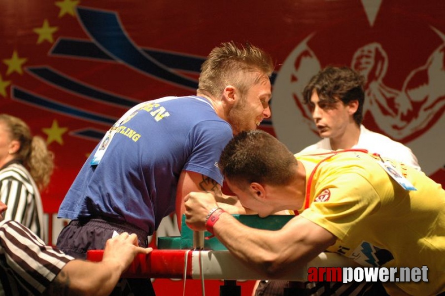 Europeans 2011 - Day 4 # Siłowanie na ręce # Armwrestling # Armpower.net