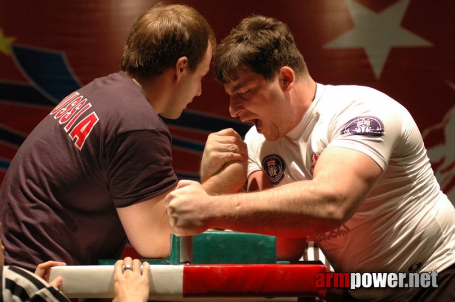 Europeans 2011 - Day 4 # Armwrestling # Armpower.net