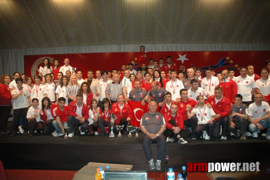 Europeans 2011 - Day 4 # Armwrestling # Armpower.net