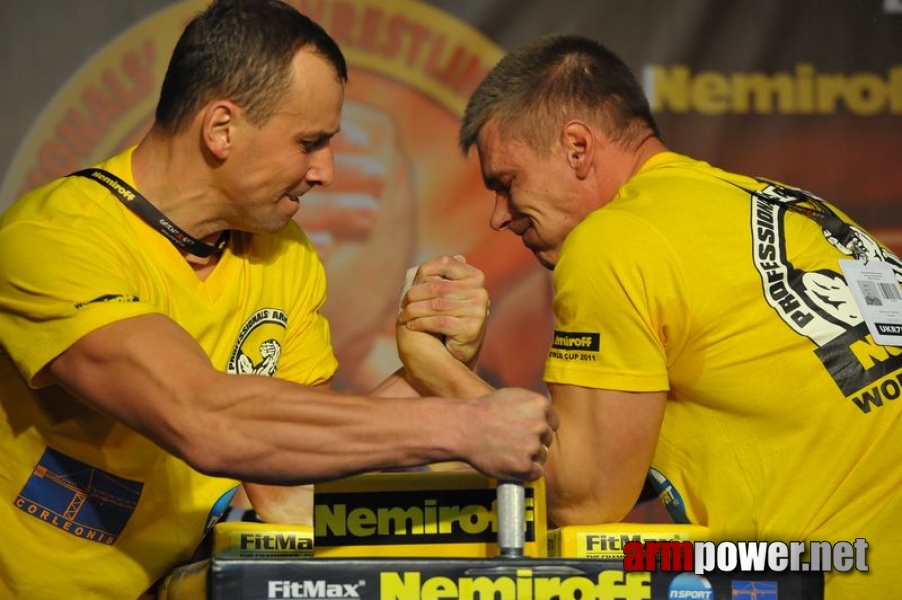 Nemiroff  2011 - Left Hand # Armwrestling # Armpower.net