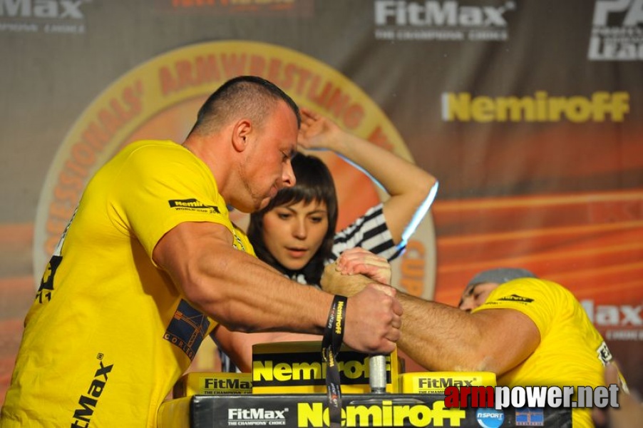 Nemiroff  2011 - Left Hand # Armwrestling # Armpower.net