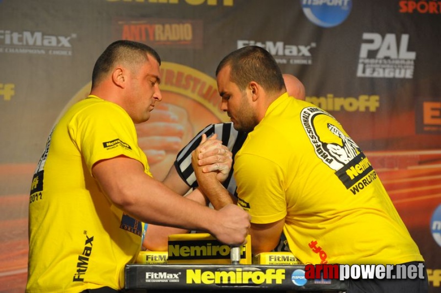 Nemiroff  2011 - Left Hand # Armwrestling # Armpower.net