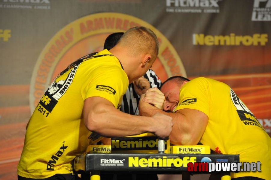 Nemiroff  2011 - Left Hand # Armwrestling # Armpower.net