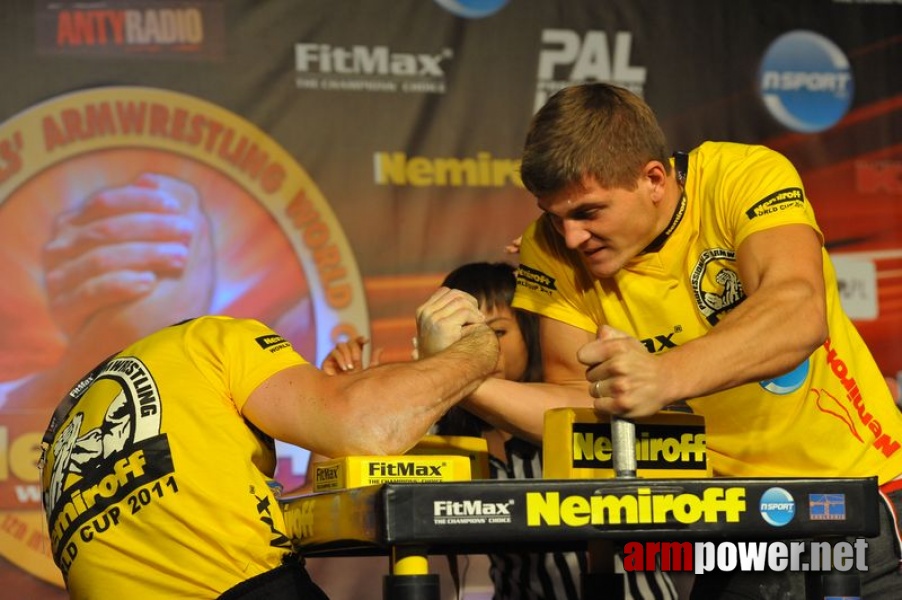 Nemiroff  2011 - Right Hand # Armwrestling # Armpower.net